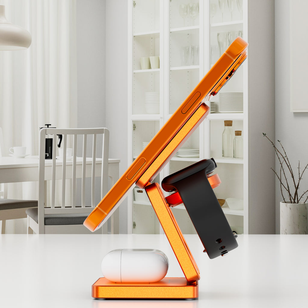 TechSnap Elite Qi2.2 - Kitchen counter scene